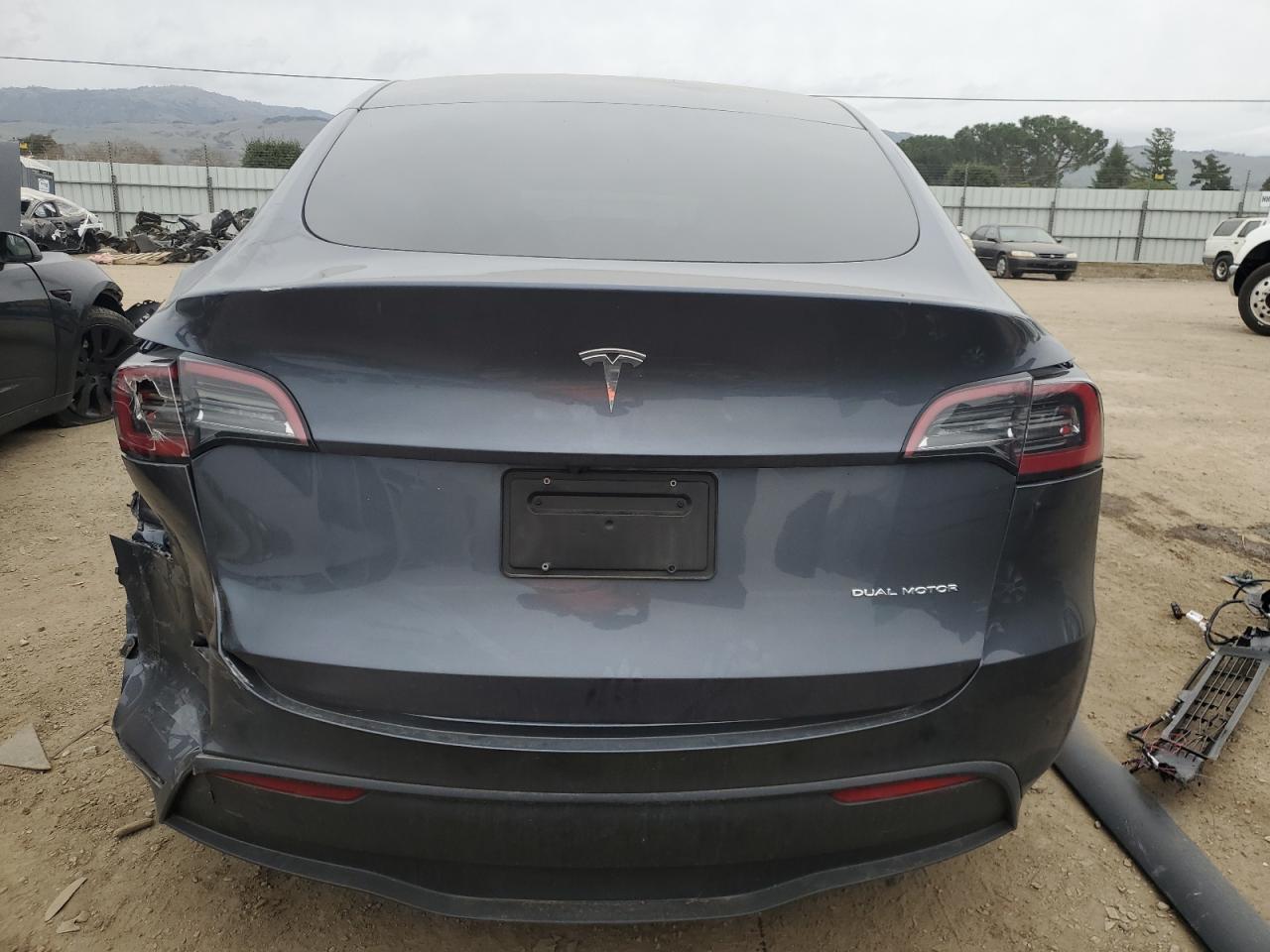 2023 TESLA MODEL Y - Фото 6
