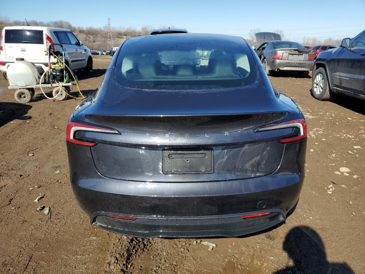 2024 TESLA MODEL 3 - Image 6