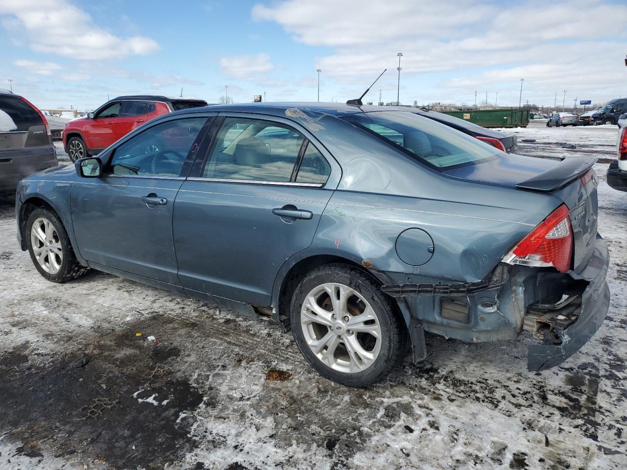 2012 FORD FUSION SE - Image 2