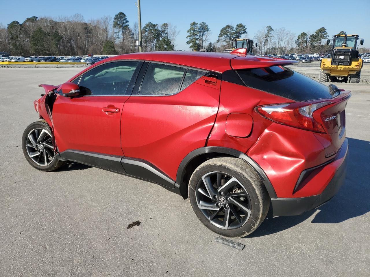 2022 TOYOTA C-HR XLE - Image 2