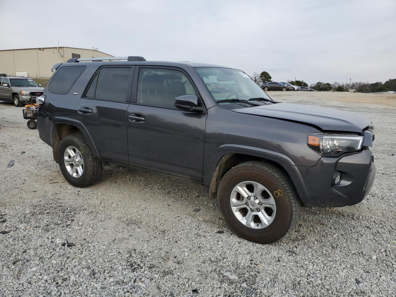 2019 TOYOTA 4RUNNER SR - Image 4