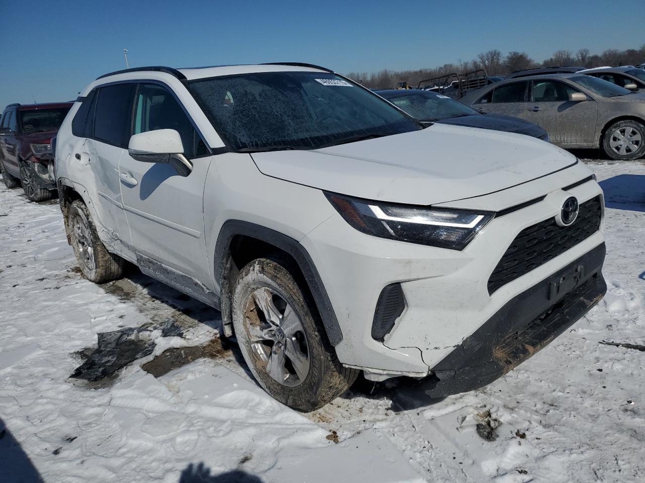 2022 TOYOTA RAV4 XLE - Image 4