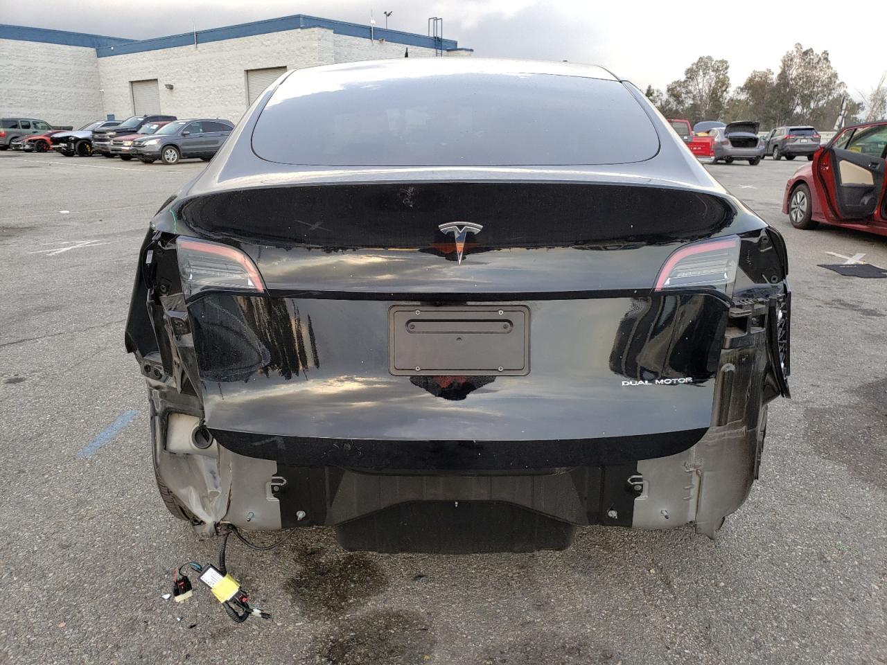 2023 TESLA MODEL Y - Фото 6