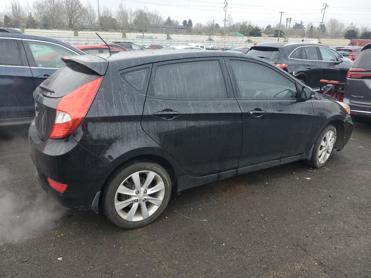 2014 HYUNDAI ACCENT GLS - Image 3