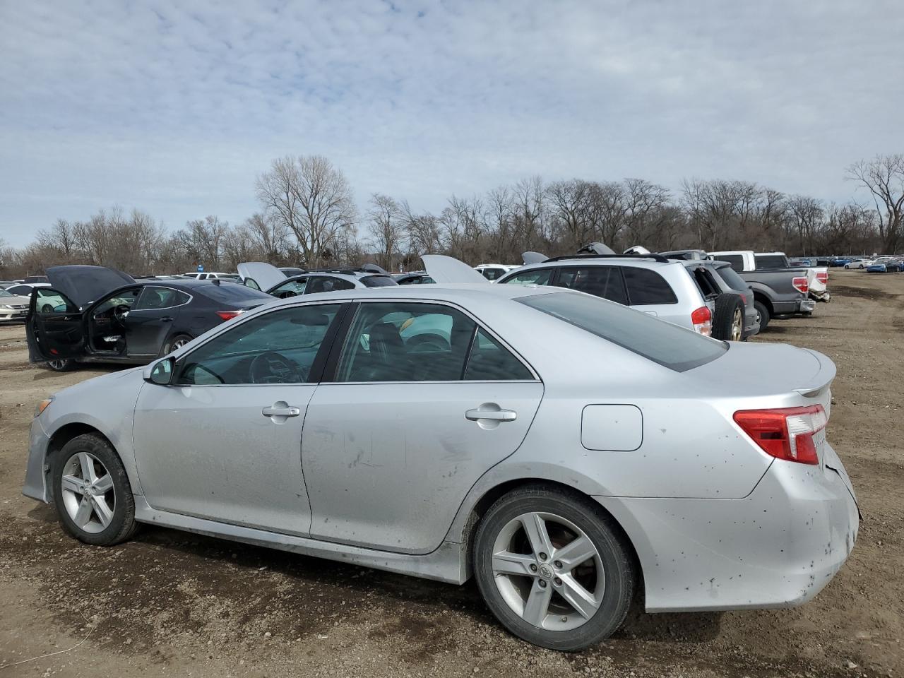 2012 TOYOTA CAMRY BASE - Image 2