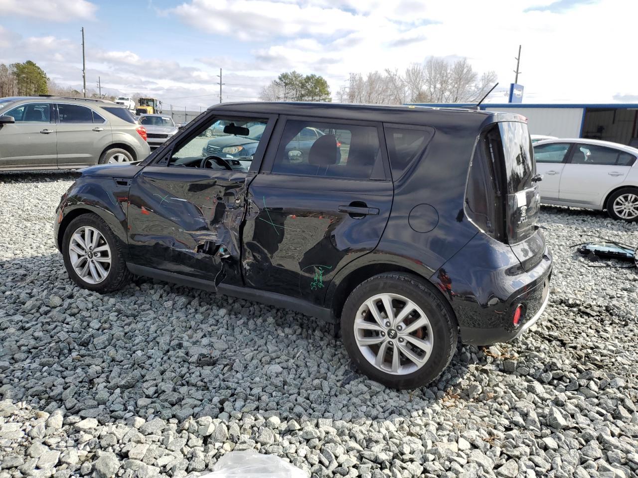 2017 KIA SOUL + - Фото 2