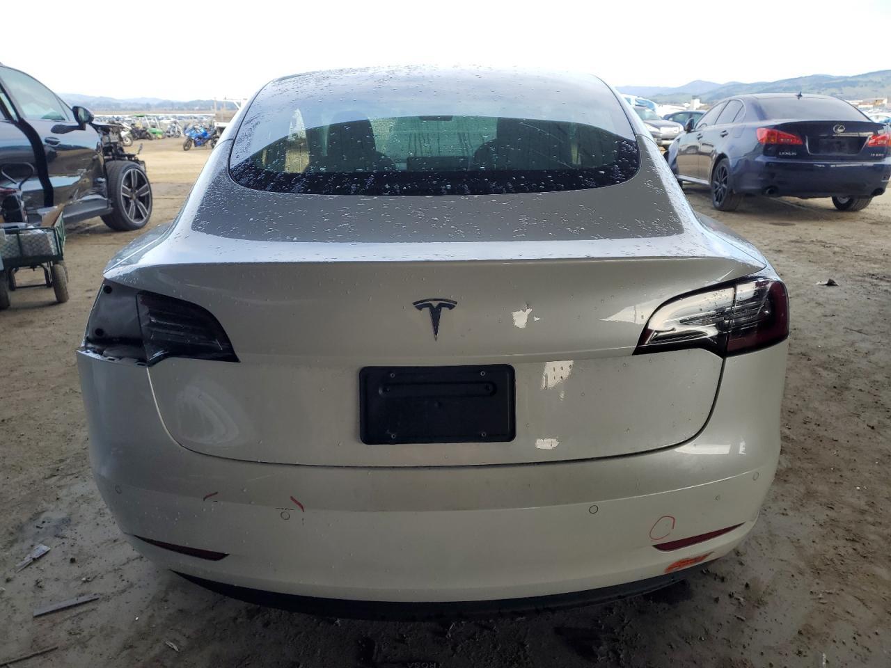 2019 TESLA MODEL 3 - Image 6