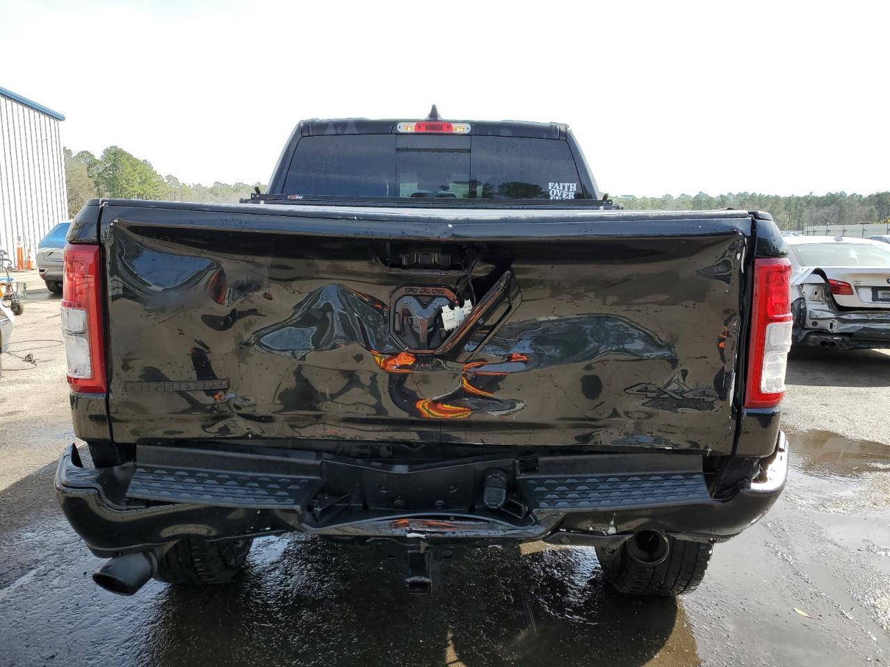 2019 RAM 1500 BIG H - Фото 6