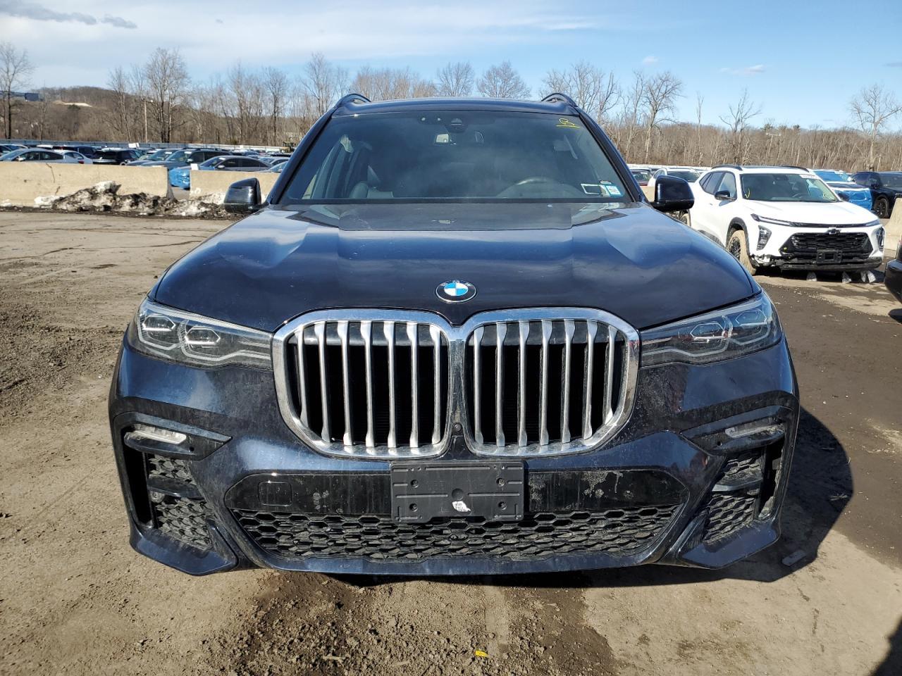 2022 BMW X7 XDRIVE4 - Фото 5