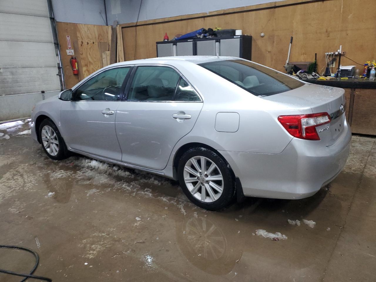 2012 TOYOTA CAMRY BASE - Фото 2