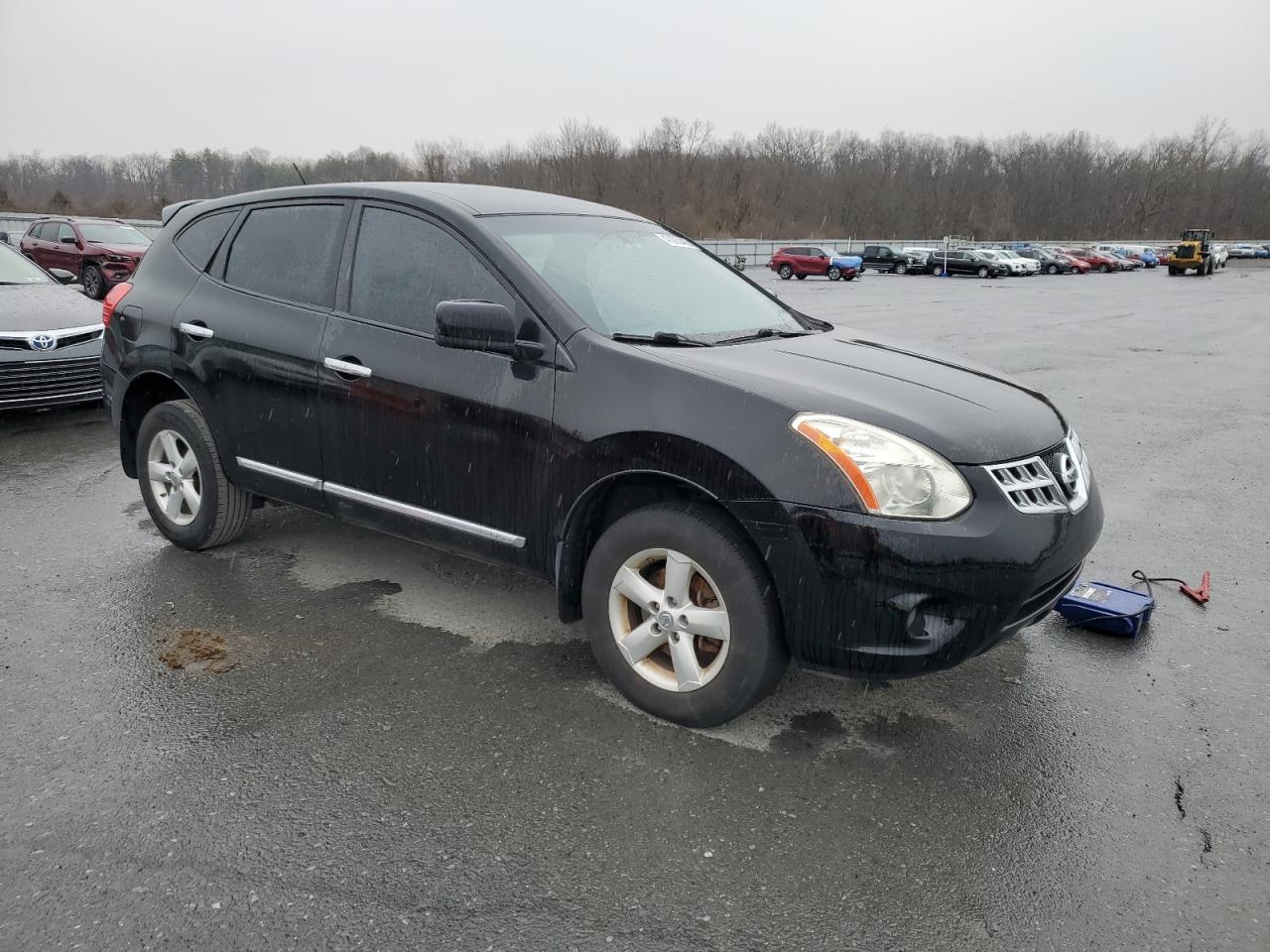 2013 NISSAN ROGUE S - Image 4