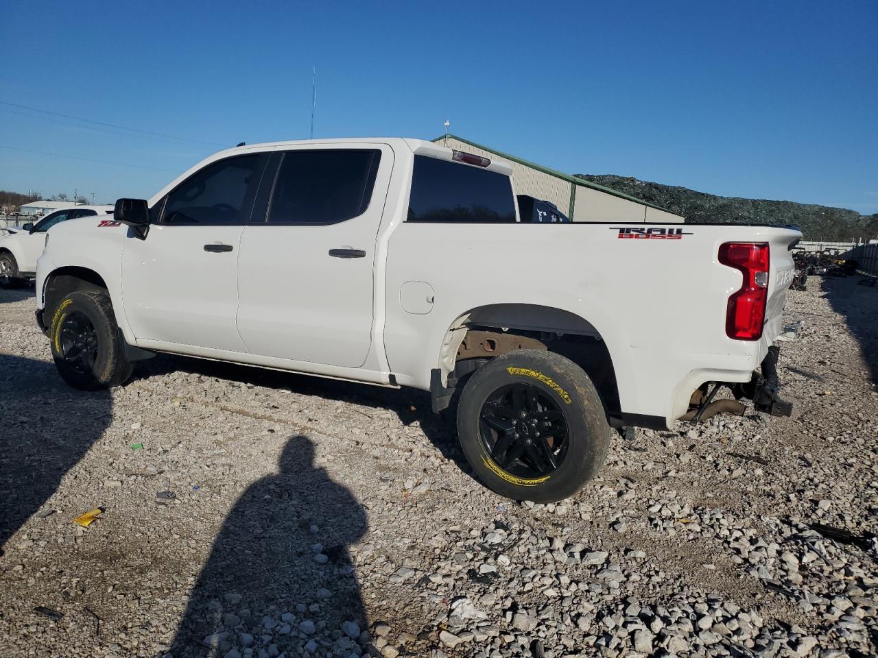 2019 CHEVROLET SILVERADO - Фото 2