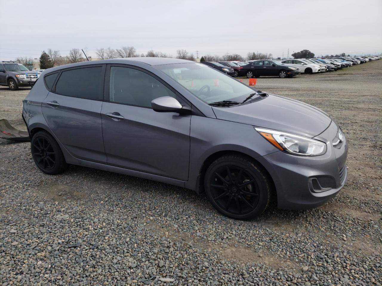 2017 HYUNDAI ACCENT SE - Image 4