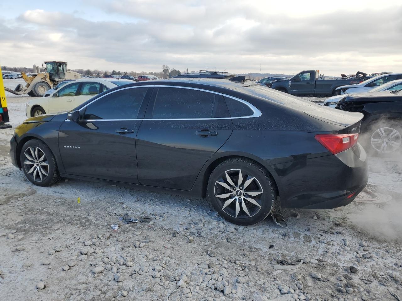2017 CHEVROLET MALIBU LT - Image 2
