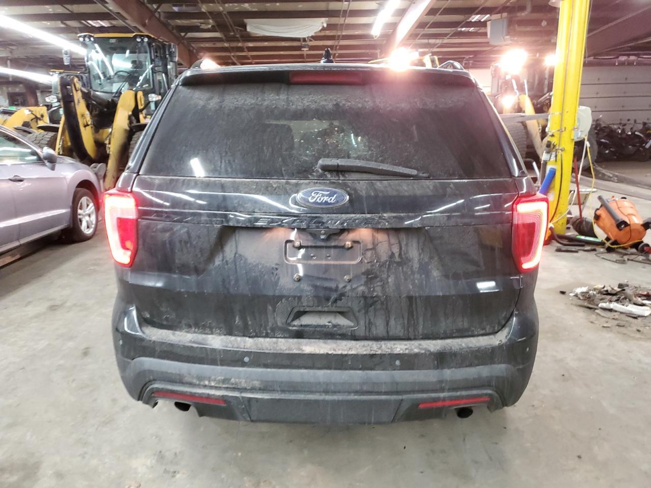 2017 FORD EXPLORER S - Image 6