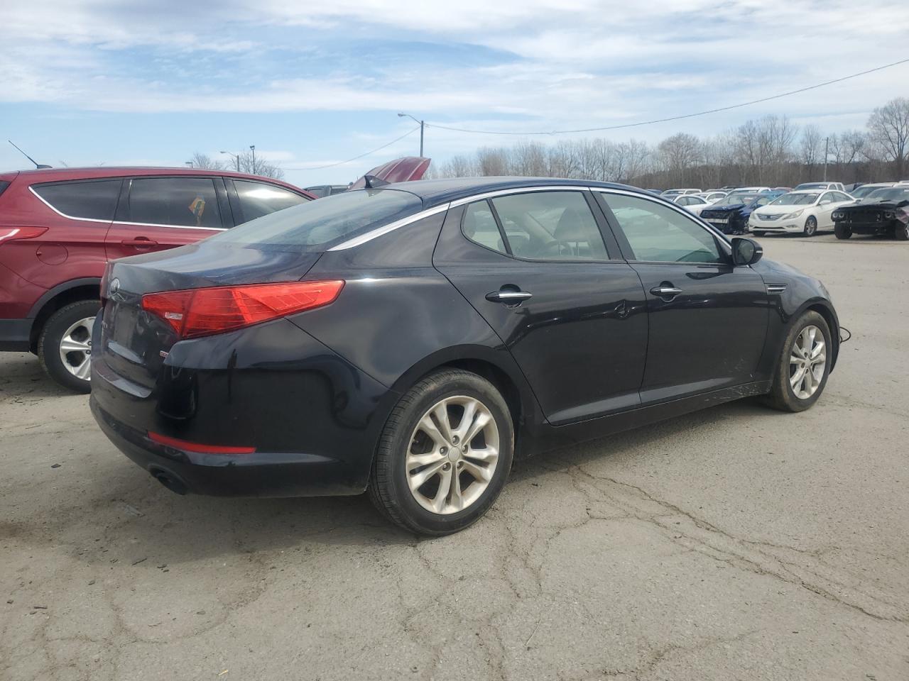 2013 KIA OPTIMA LX - Фото 3