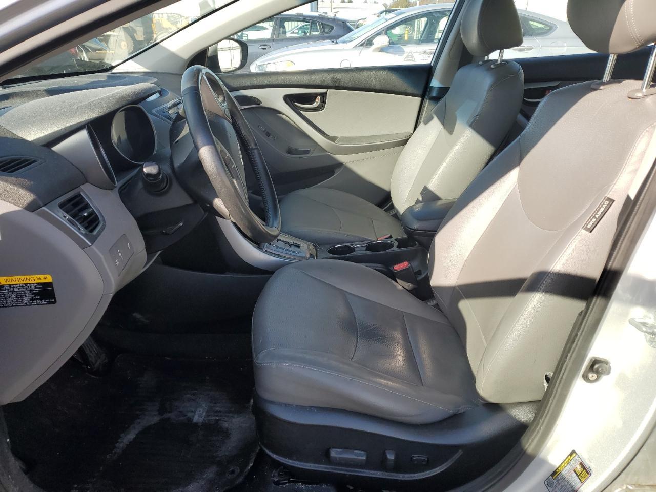 2013 HYUNDAI ELANTRA GL - Image 7