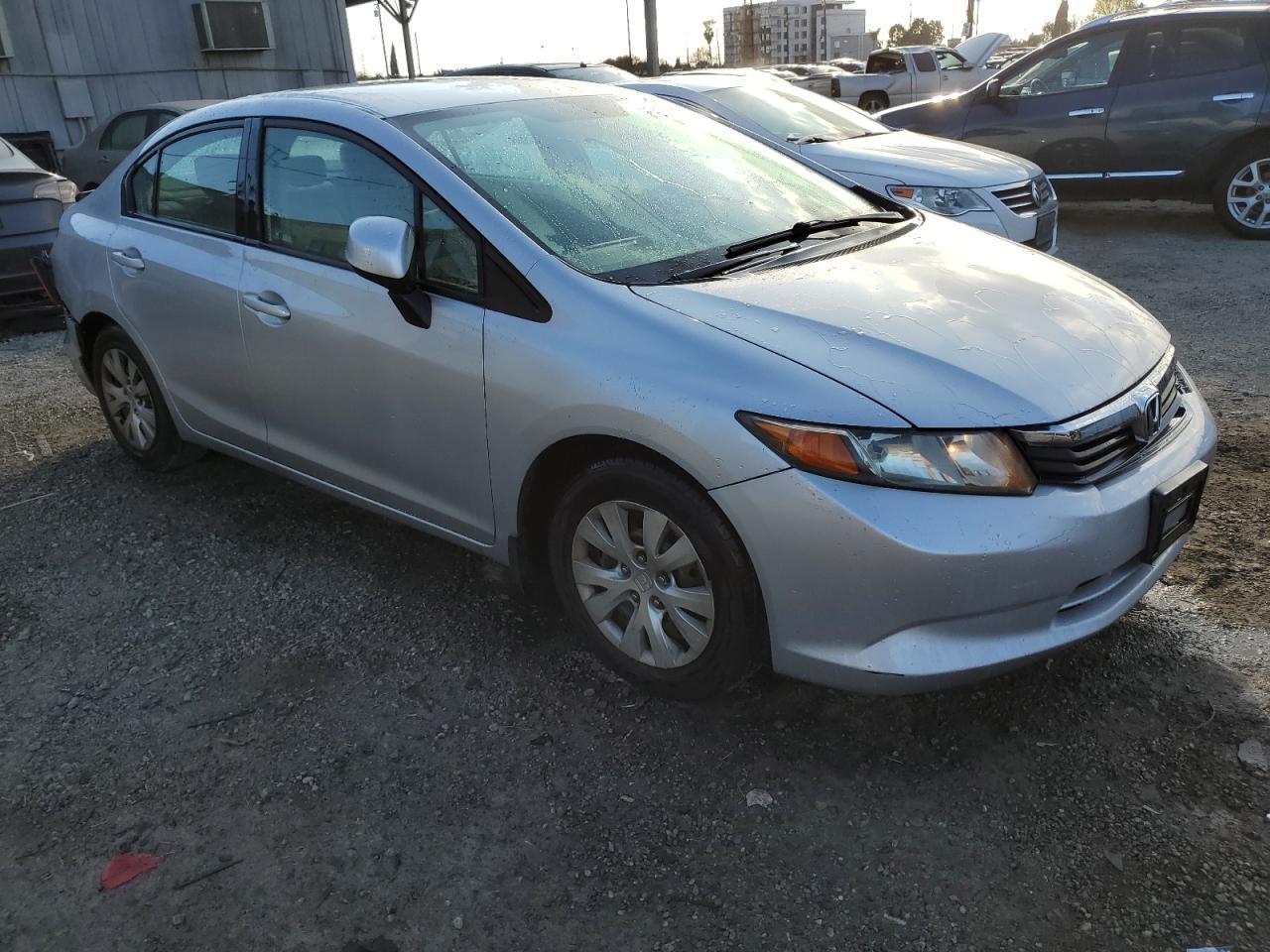 2012 HONDA CIVIC LX - Фото 4