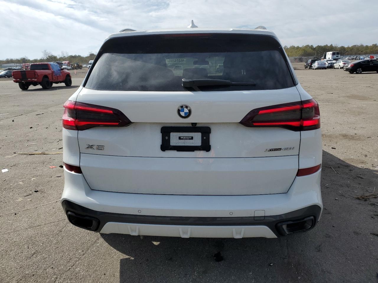 2023 BMW X5 XDRIVE4 - Image 6
