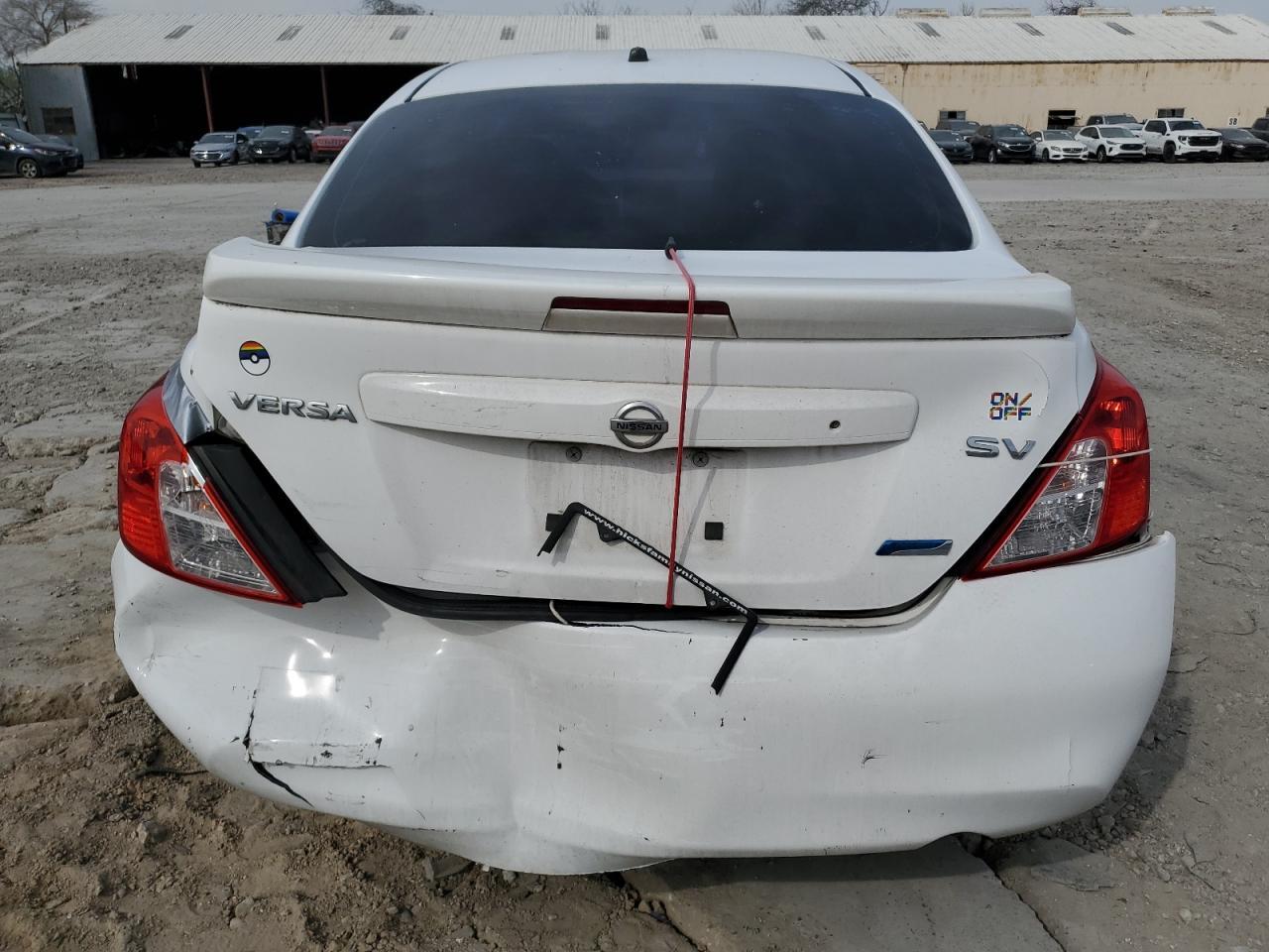 2014 NISSAN VERSA S - Image 6