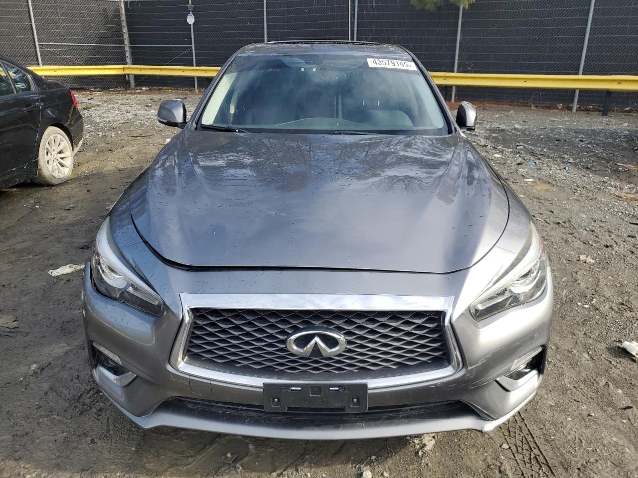 2018 INFINITI Q50 LUXE - Фото 5