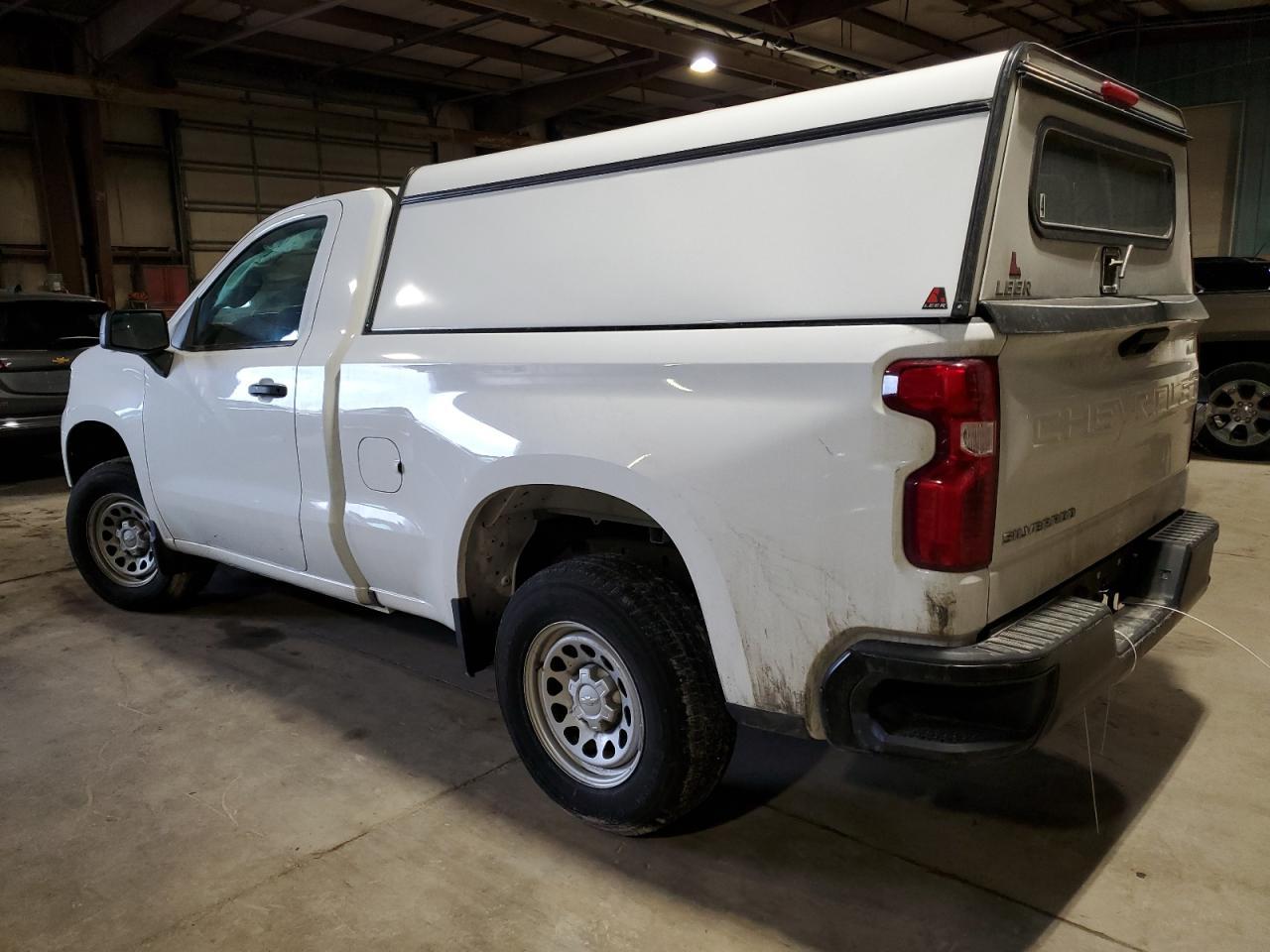 2023 CHEVROLET SILVERADO - Фото 2