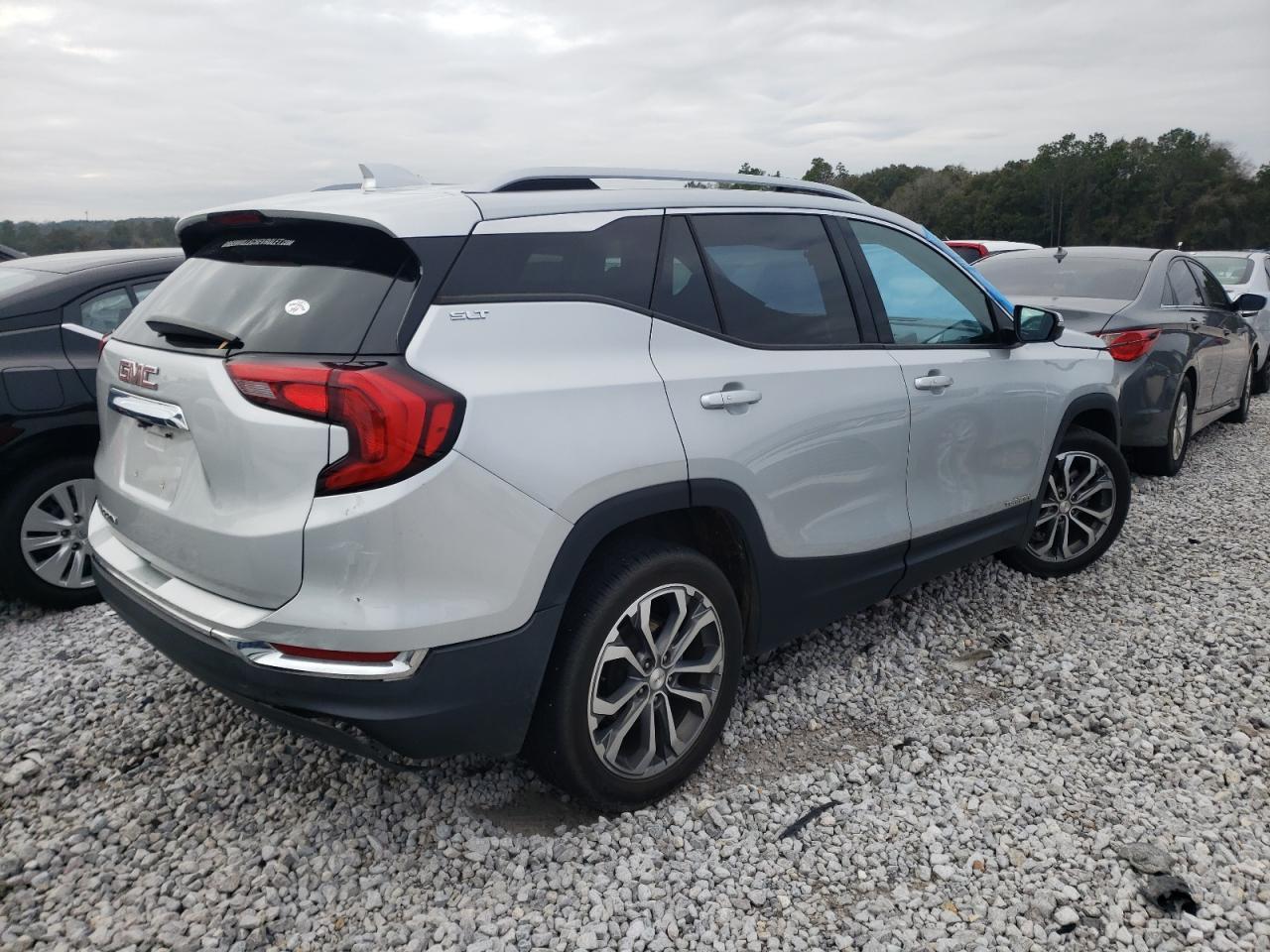 2019 GMC TERRAIN SL - Фото 3