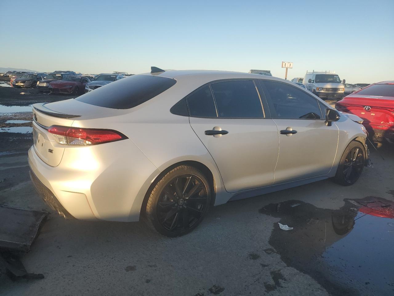 2020 TOYOTA COROLLA SE - Image 3