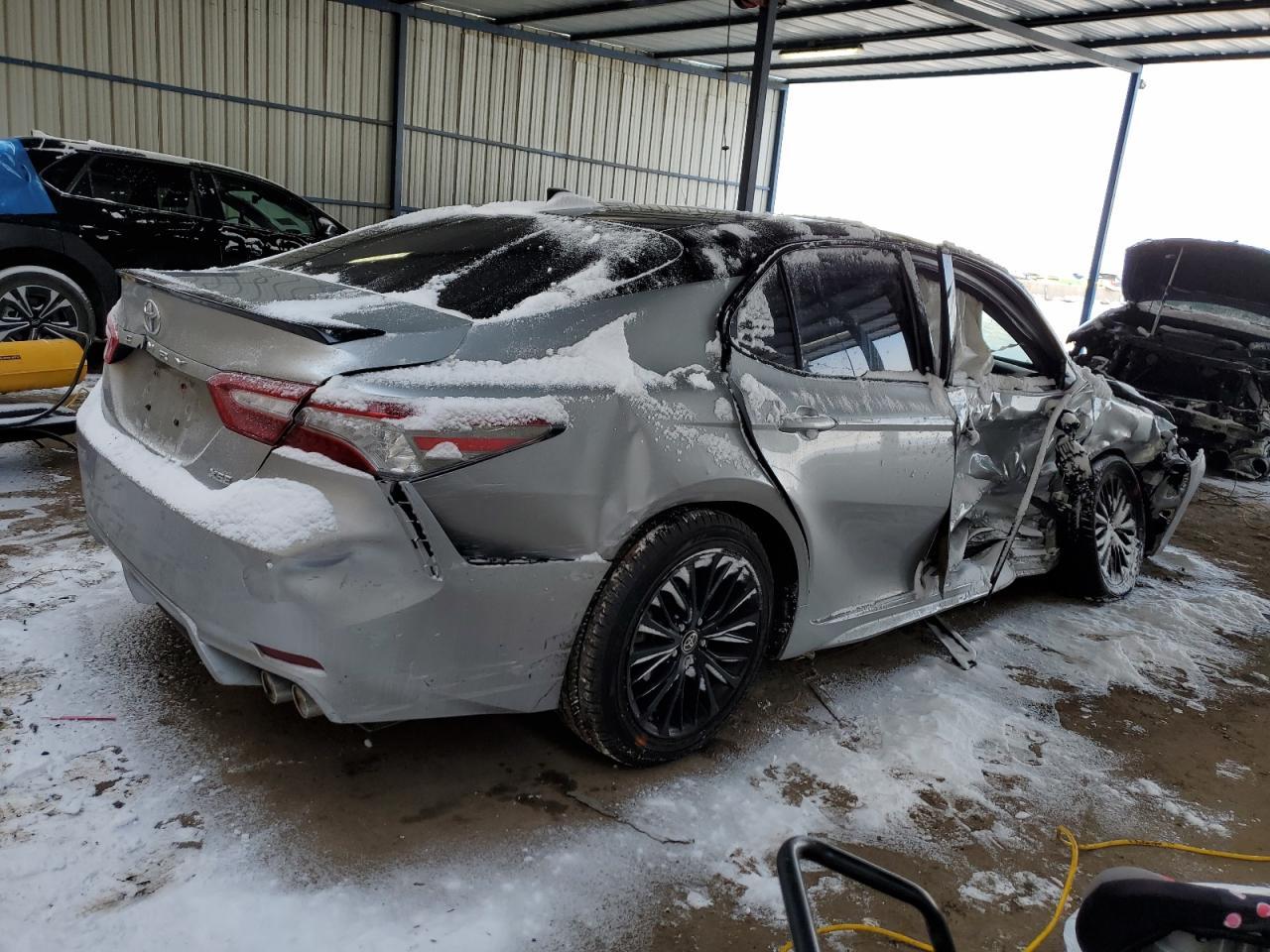 2018 TOYOTA CAMRY XSE - Image 3