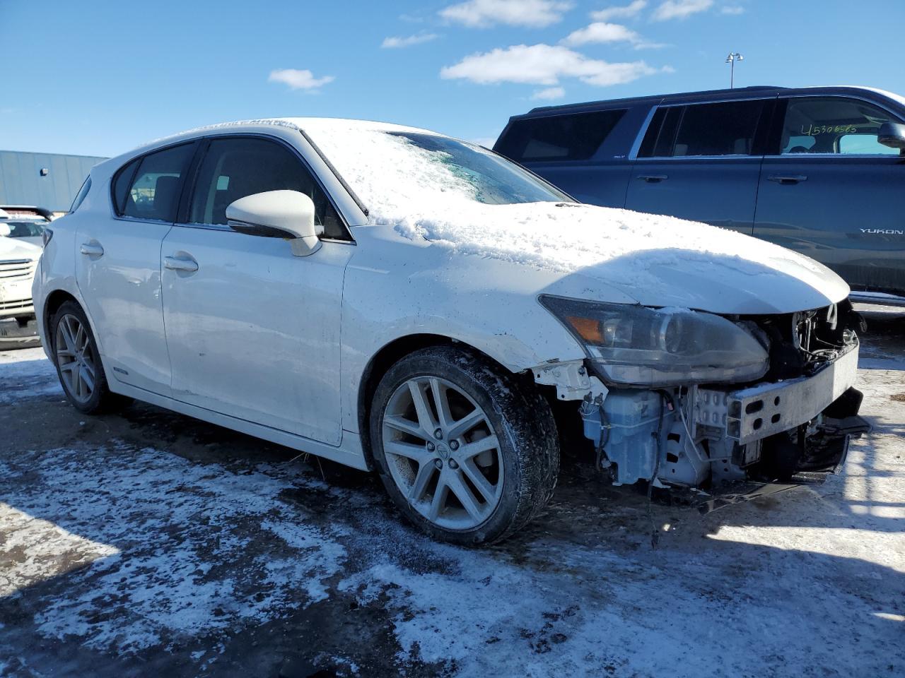 2016 LEXUS CT 200 - Image 4