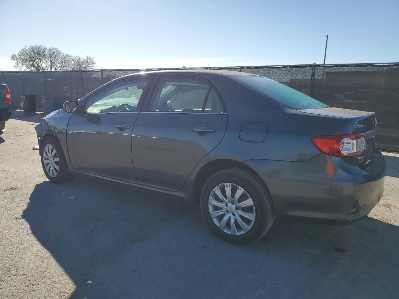 2013 TOYOTA COROLLA BA - Image 2