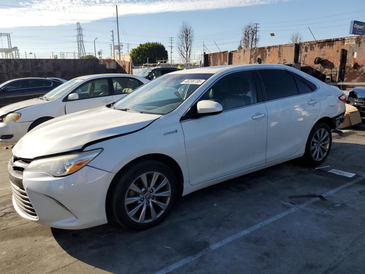 2017 TOYOTA CAMRY HYBR