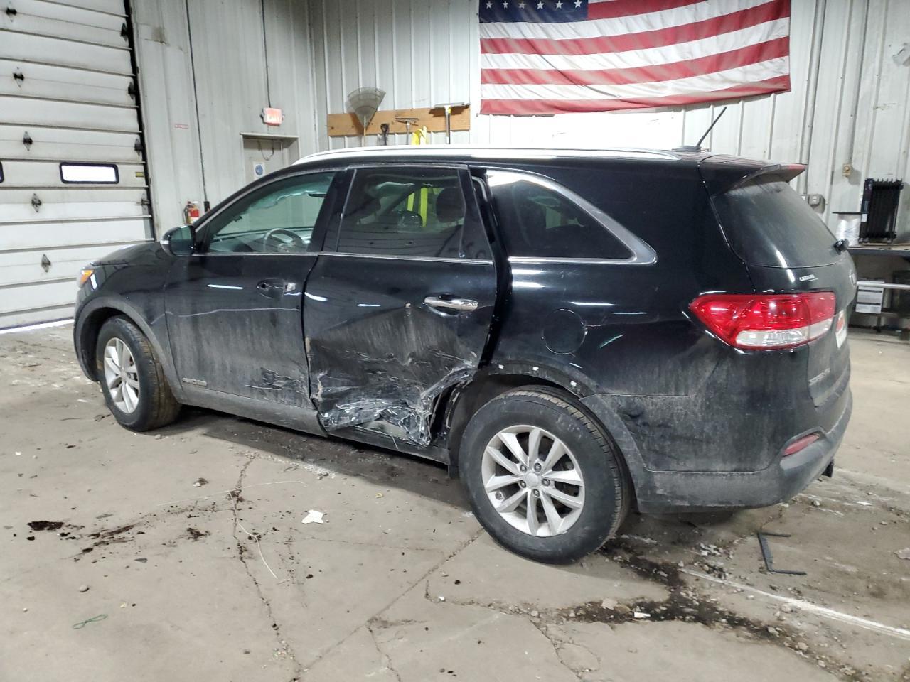2017 KIA SORENTO LX - Фото 2