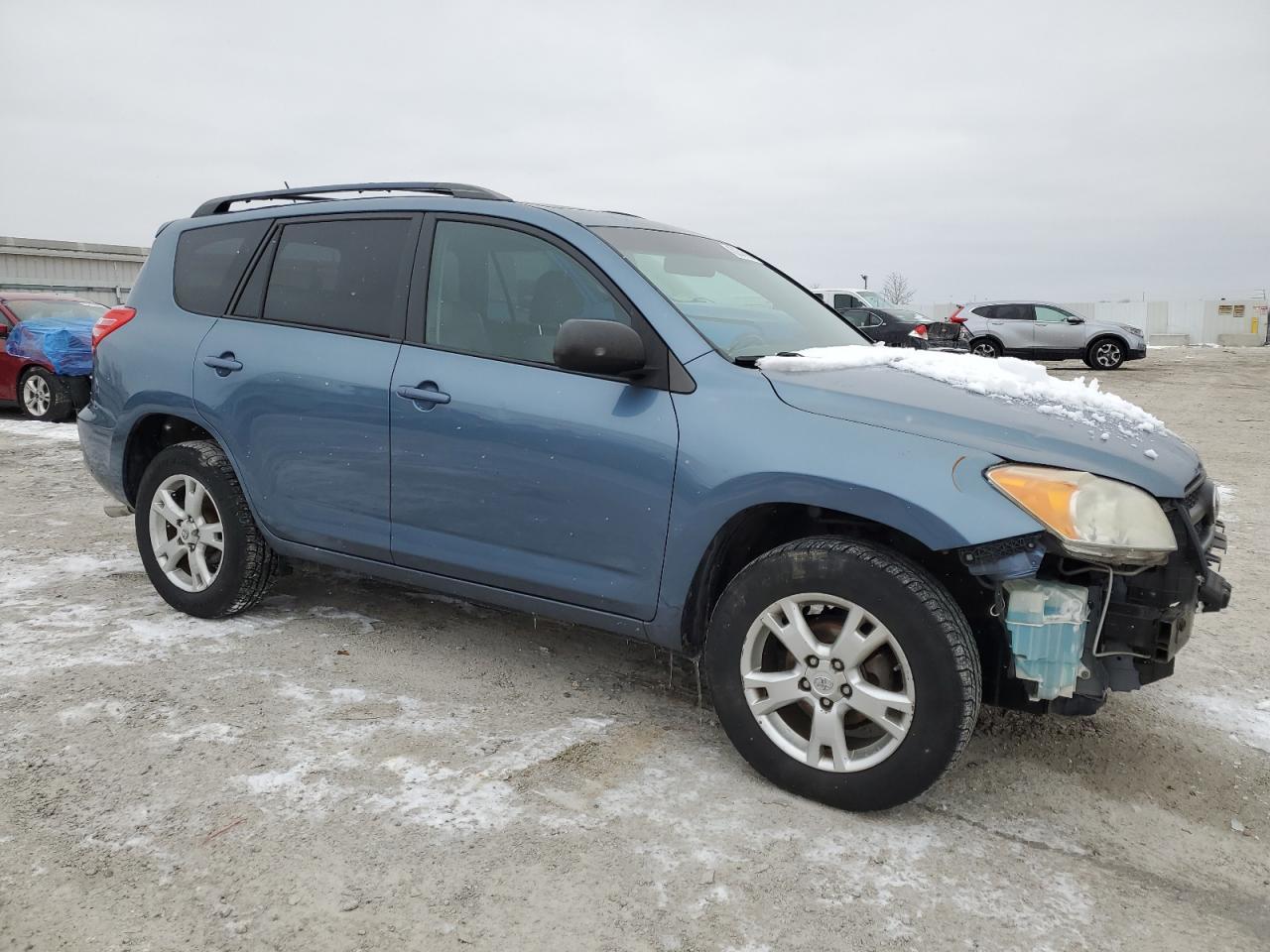 2011 TOYOTA RAV4 - Фото 4