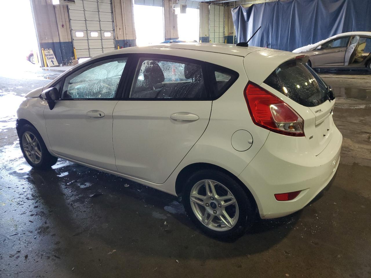 2019 FORD FIESTA SE - Image 2