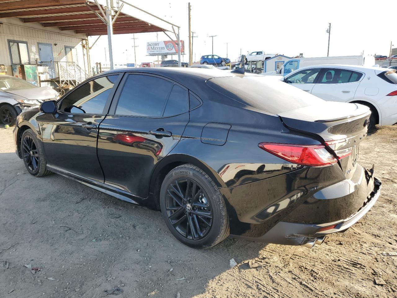 2025 TOYOTA CAMRY XSE - Фото 2