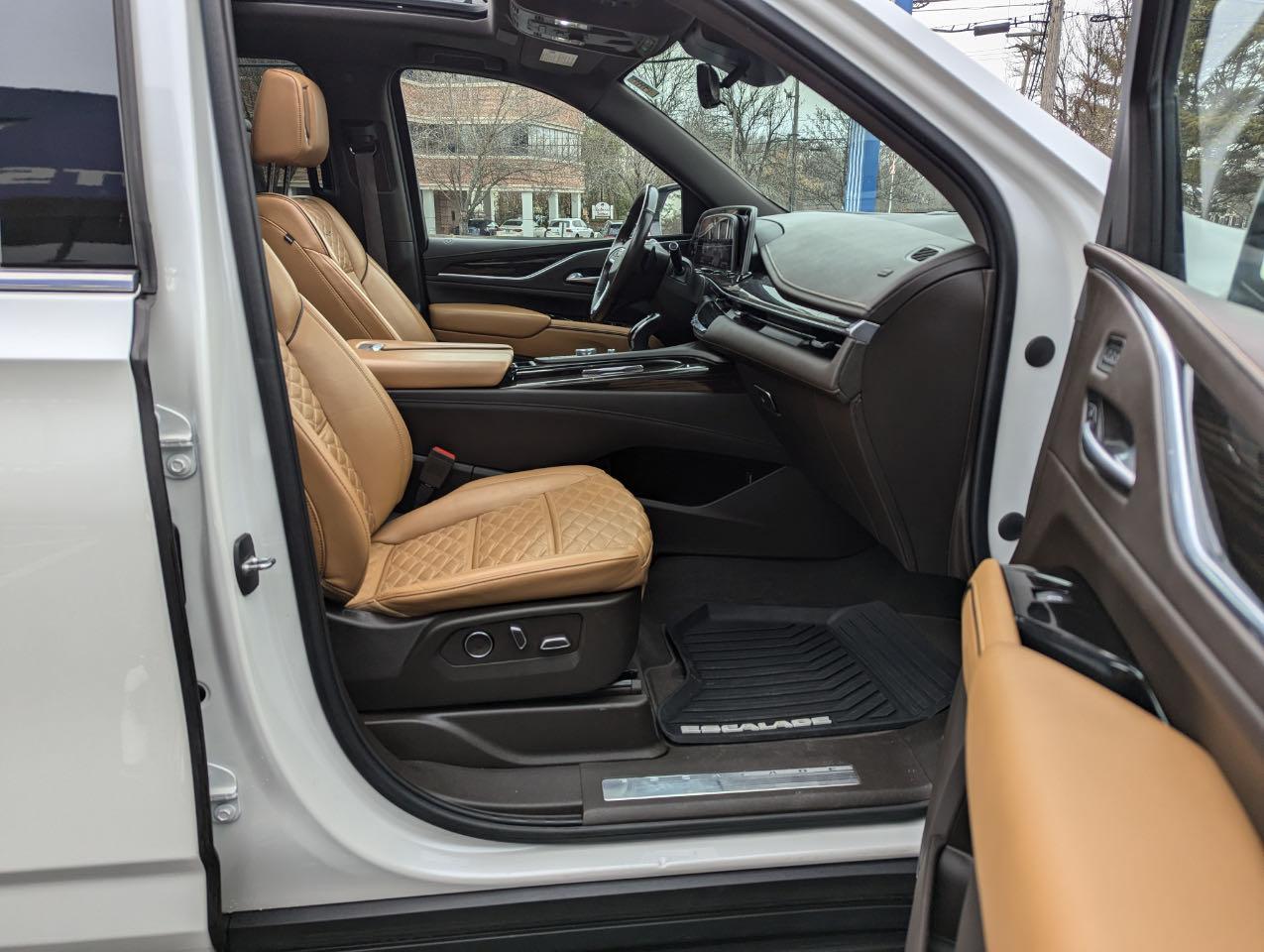 2021 CADILLAC ESCALADE E - Фото 5