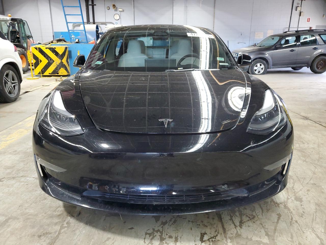 2022 TESLA MODEL 3 - Image 5