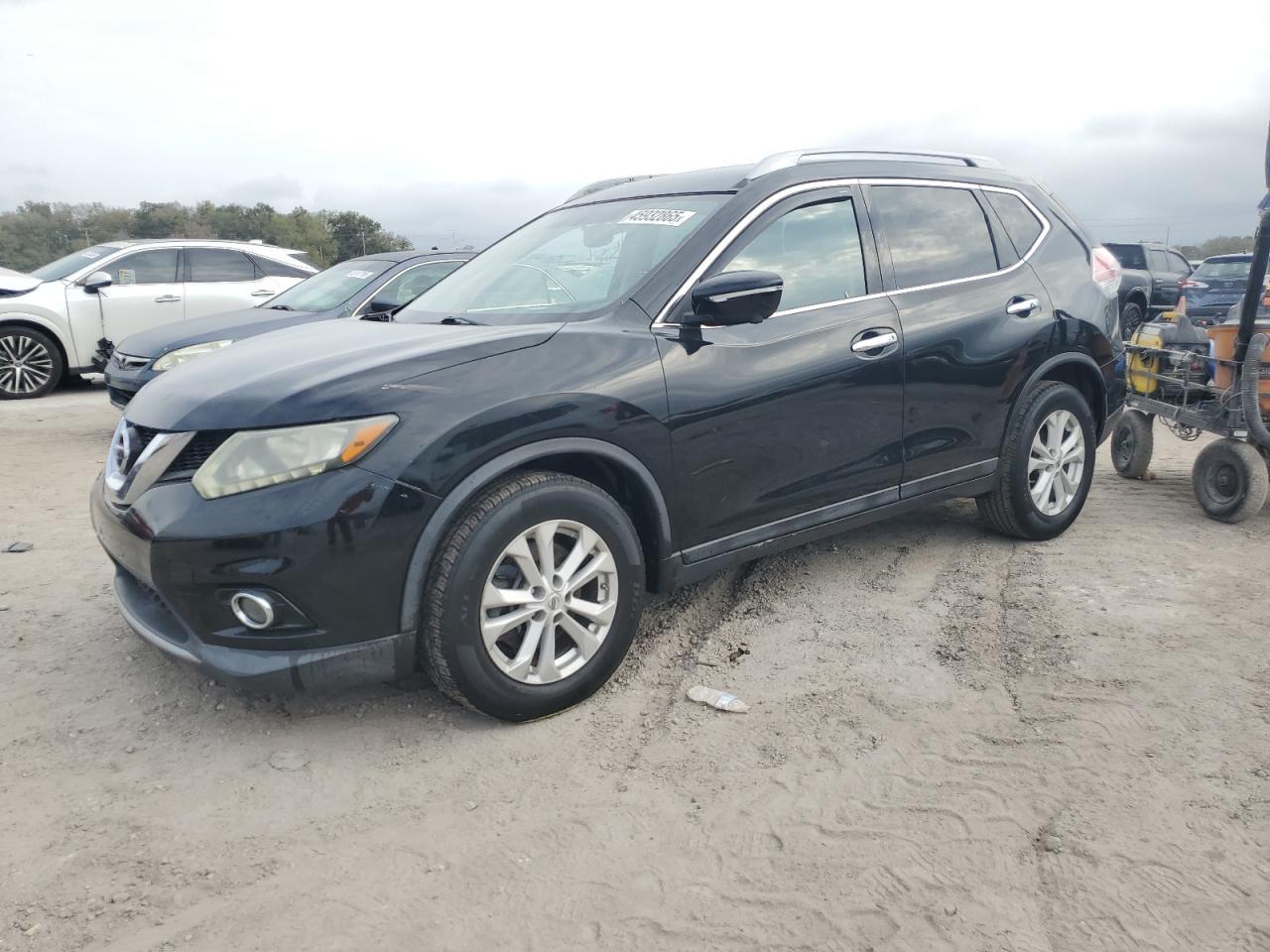 2014 NISSAN ROGUE S