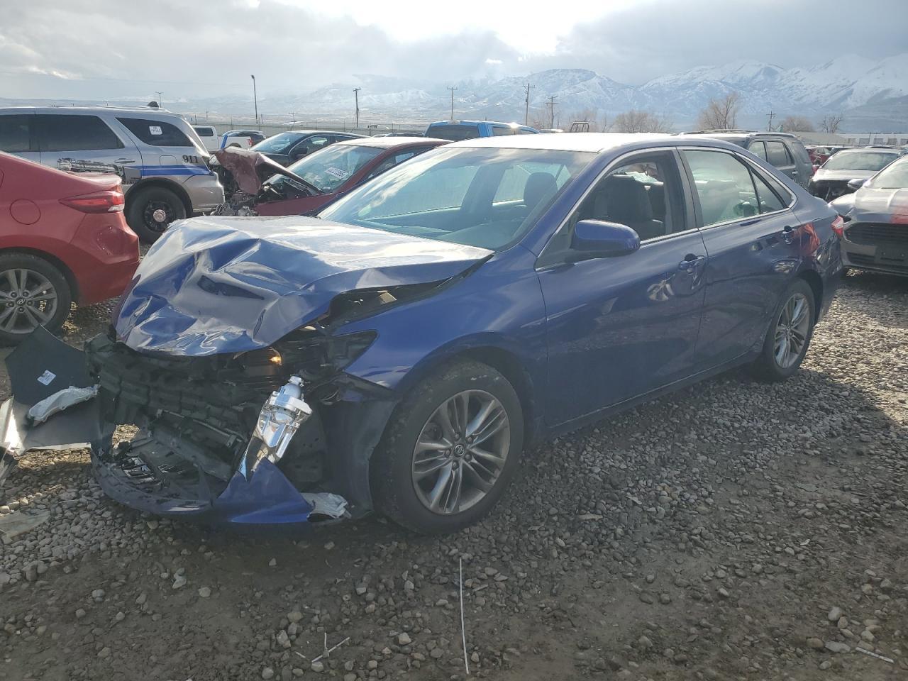 2016 TOYOTA CAMRY LE