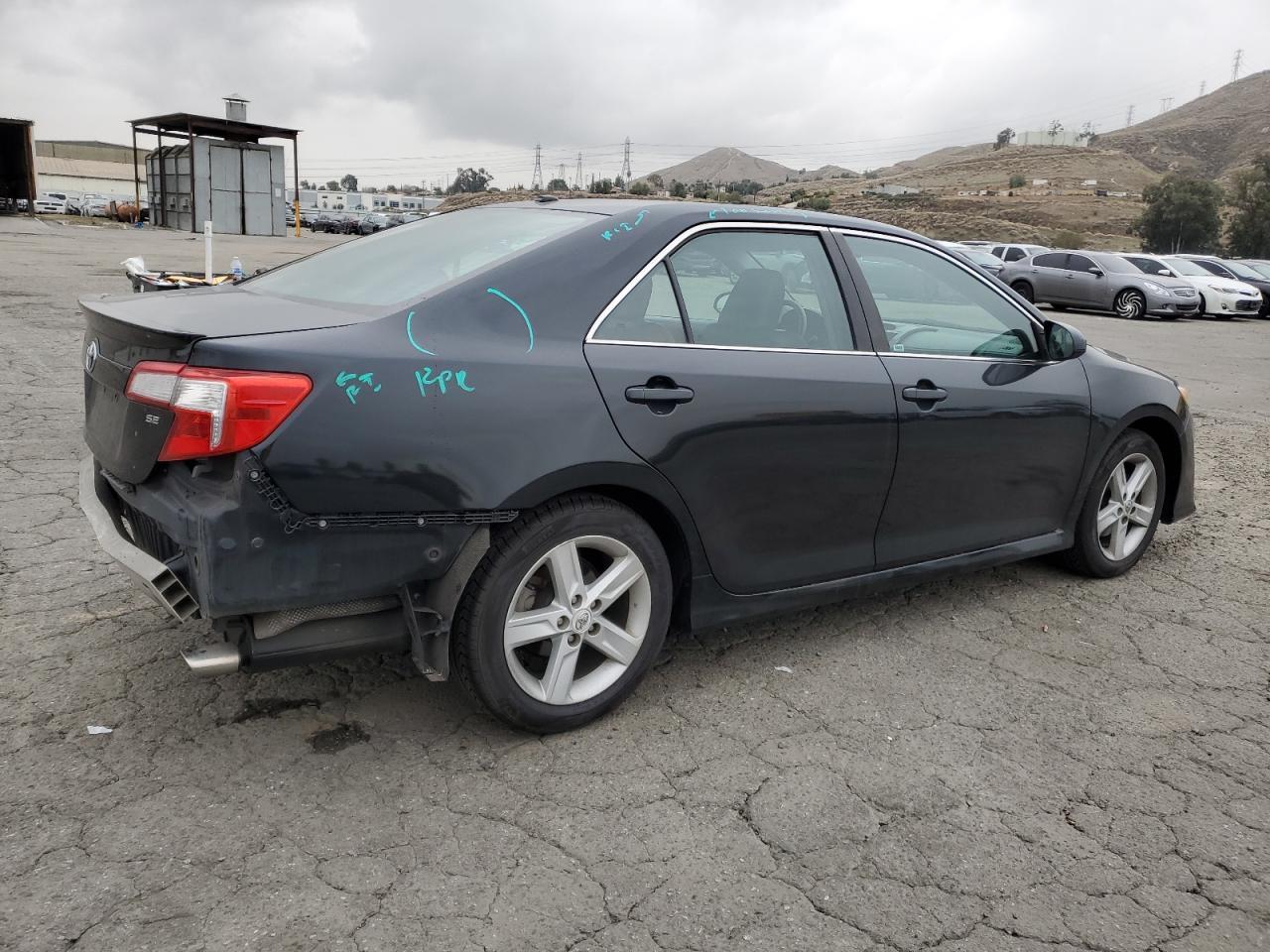 2012 TOYOTA CAMRY BASE - Фото 3