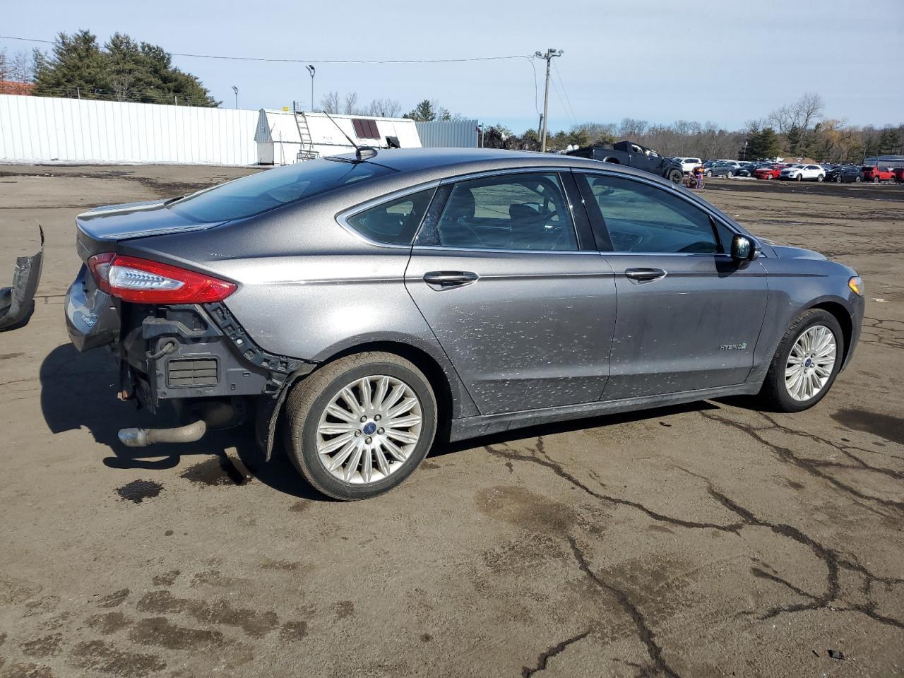2013 FORD FUSION SE - Image 3