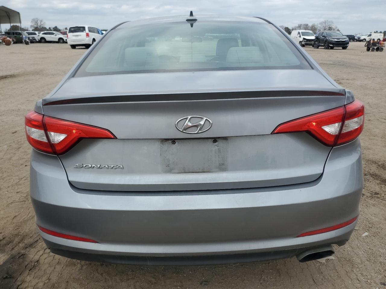 2017 HYUNDAI SONATA SE - Фото 6
