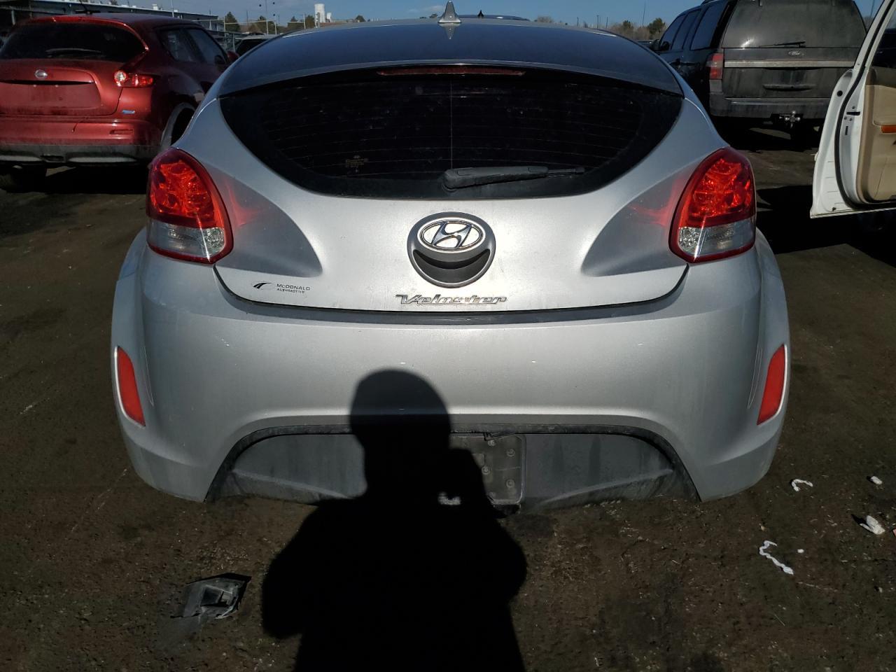 2013 HYUNDAI VELOSTER - Фото 6