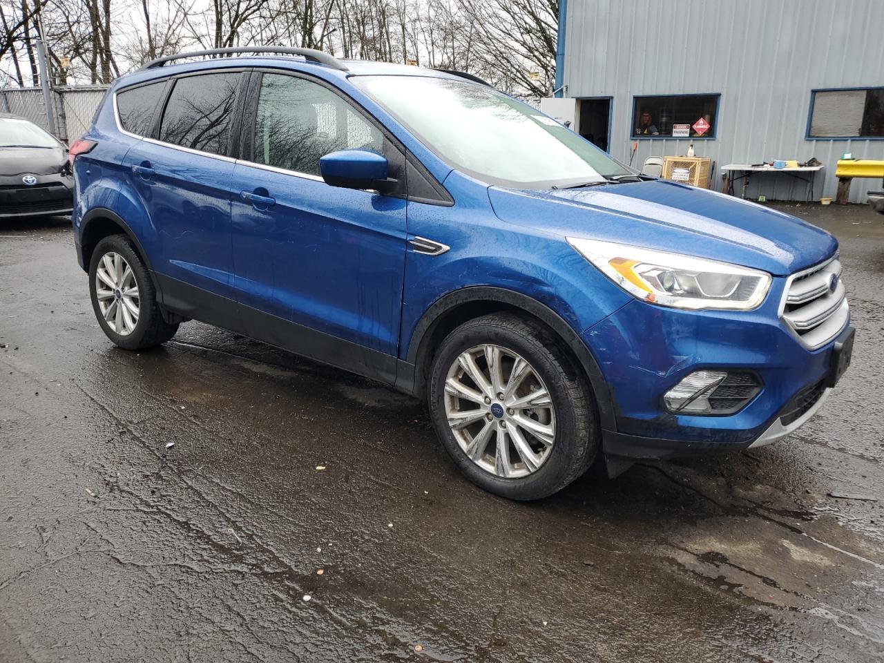 2019 FORD ESCAPE SEL - Image 4