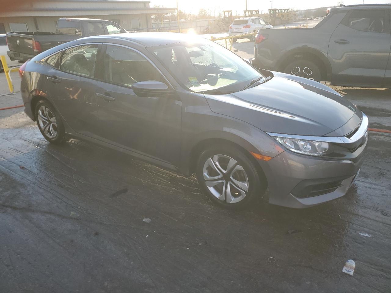 2017 HONDA CIVIC LX - Фото 4
