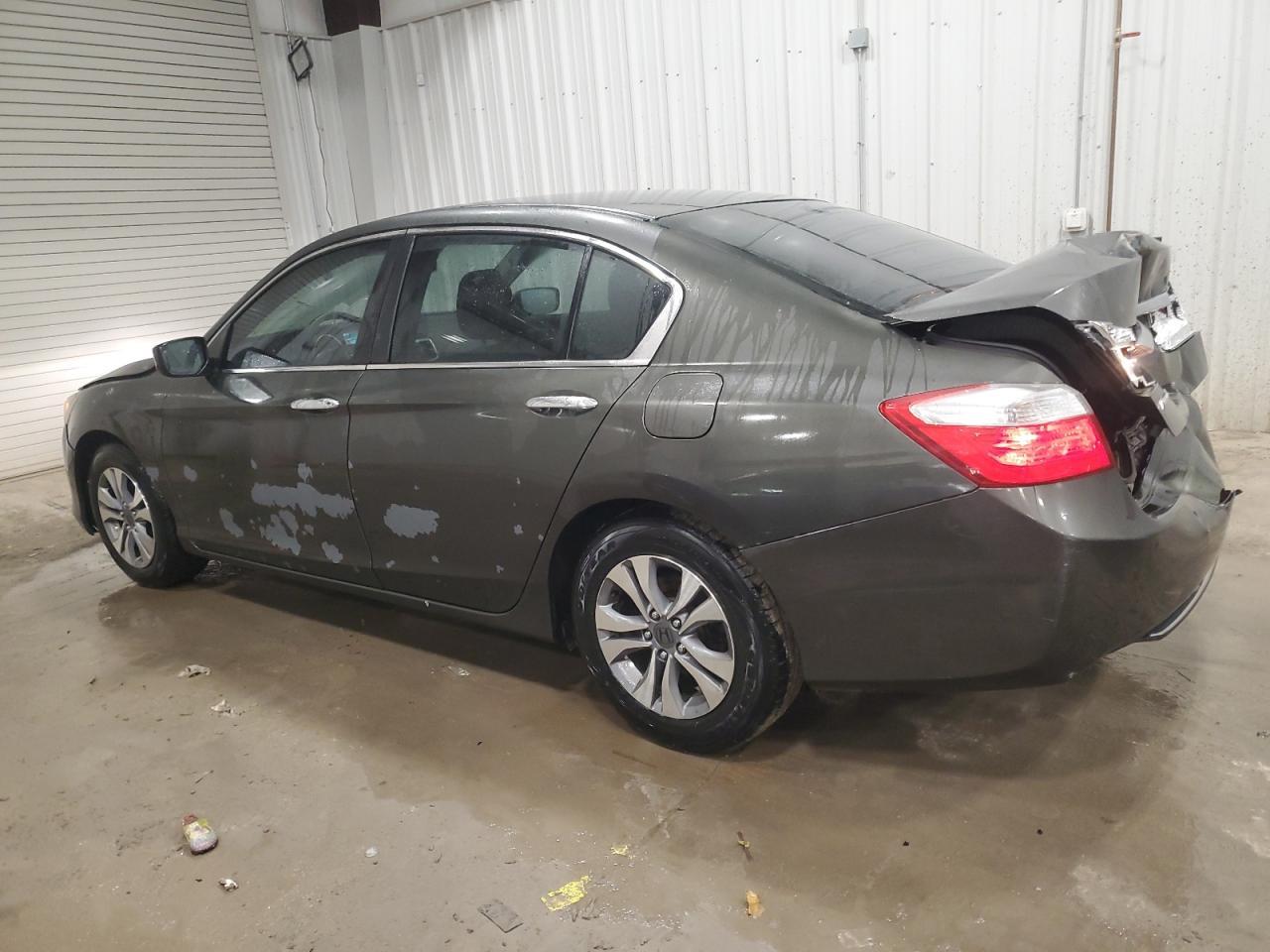 2014 HONDA ACCORD LX - Image 2