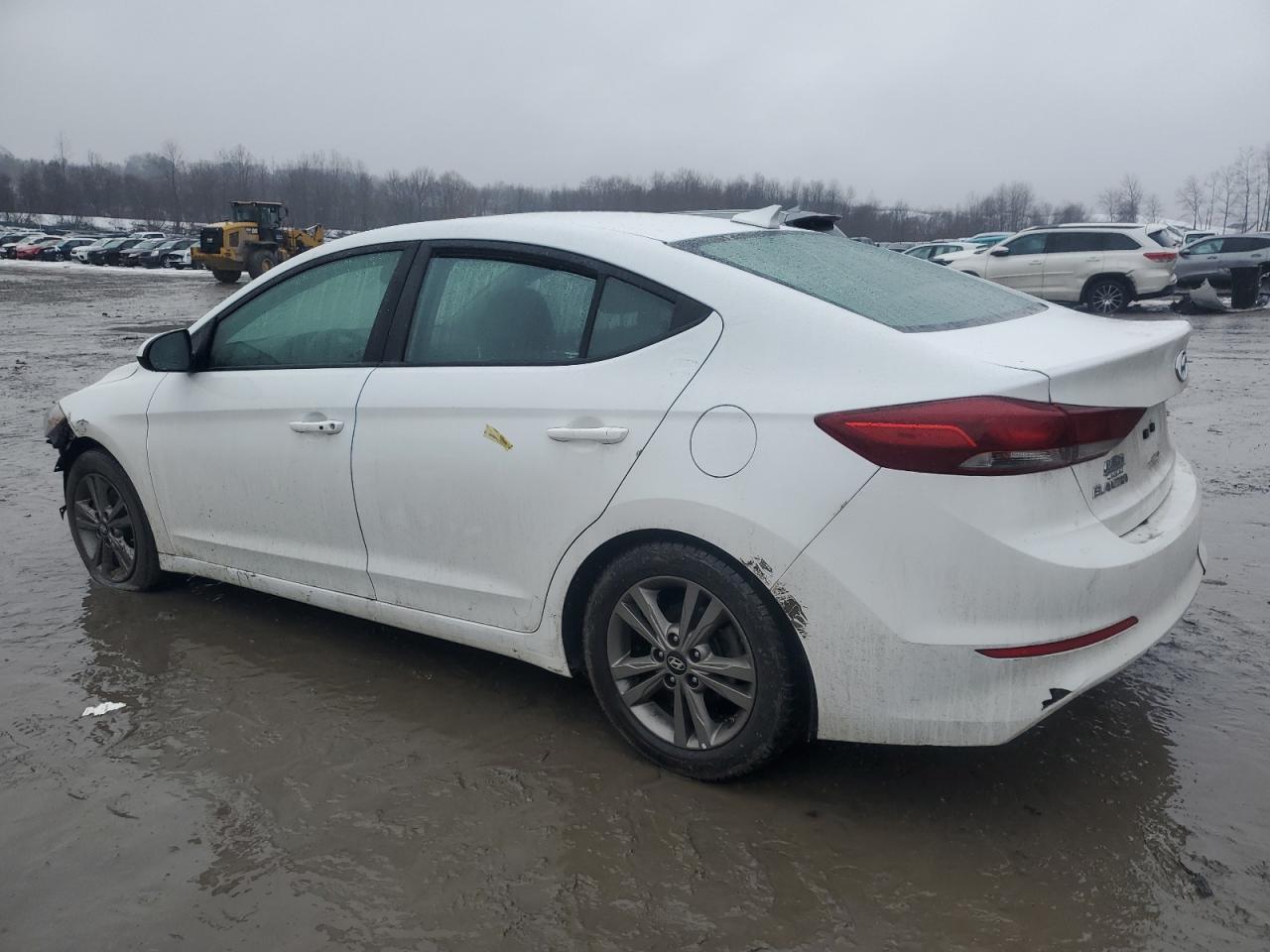 2018 HYUNDAI ELANTRA SE - Фото 2