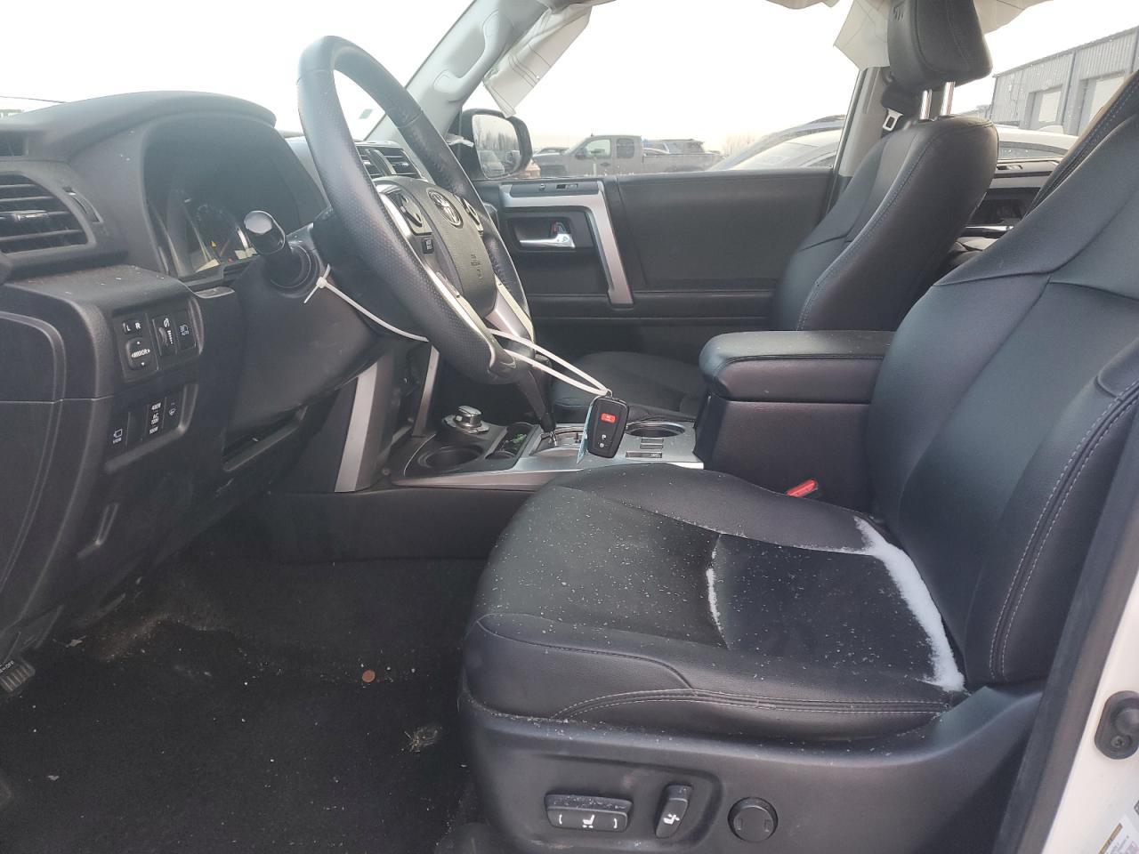 2022 TOYOTA 4RUNNER SR - Image 7