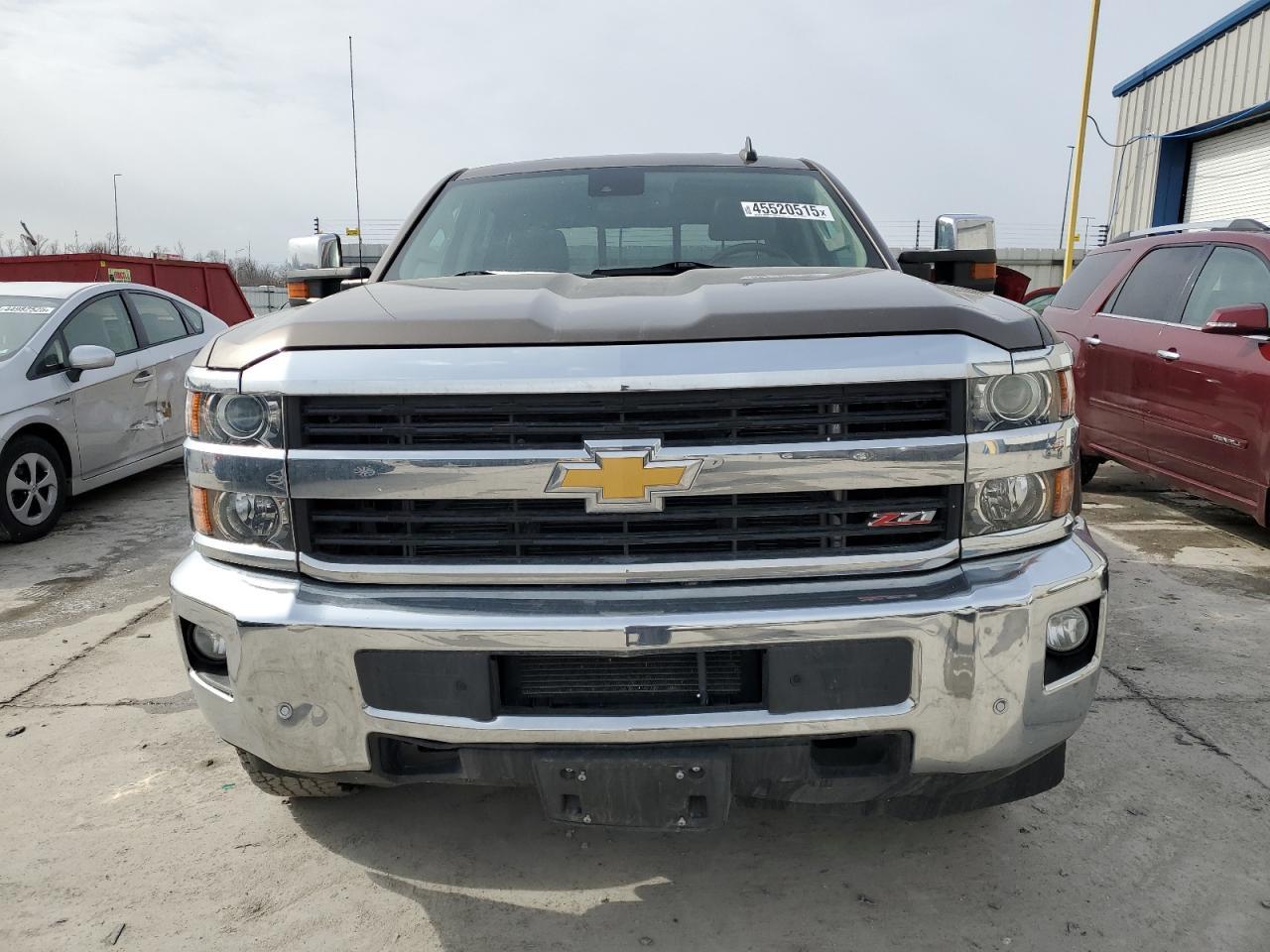 2015 CHEVROLET SILVERADO - Image 5